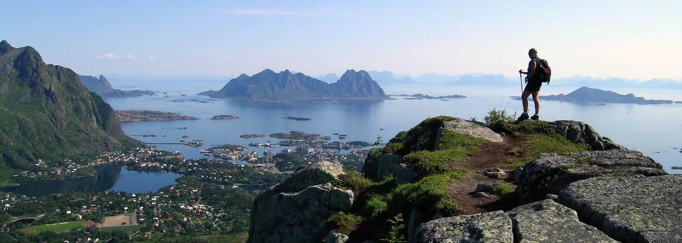 Hauklandsstrand beach in Lofoten — by Bård Løken